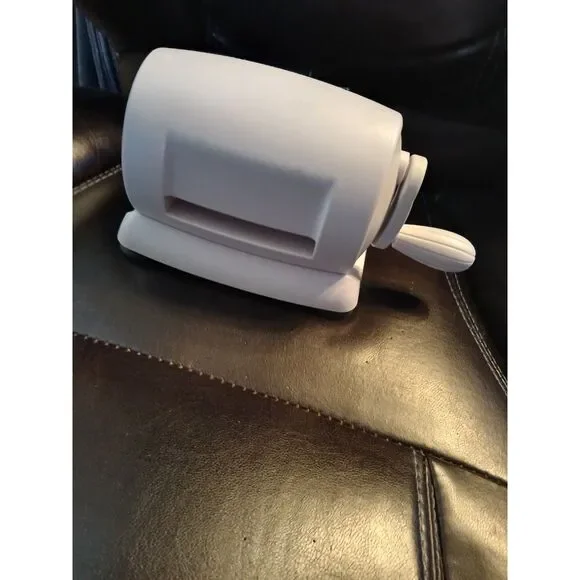 Craft Buddy Die Cutting Machine, 2 Plates, 30 Pc Metal Die, & New Paper - Picture 16 of 16